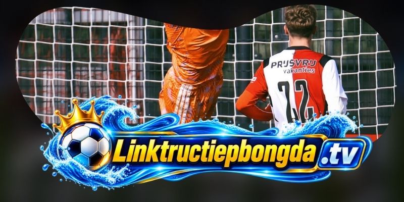 Como muốn đánh vào khoảng trống sau tuyến giữa Manchester United